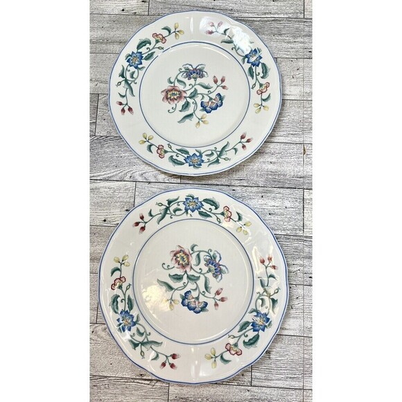 Two Villery & Boch Delia Salad/ Side Plates W.Germany - Picture 1 of 8